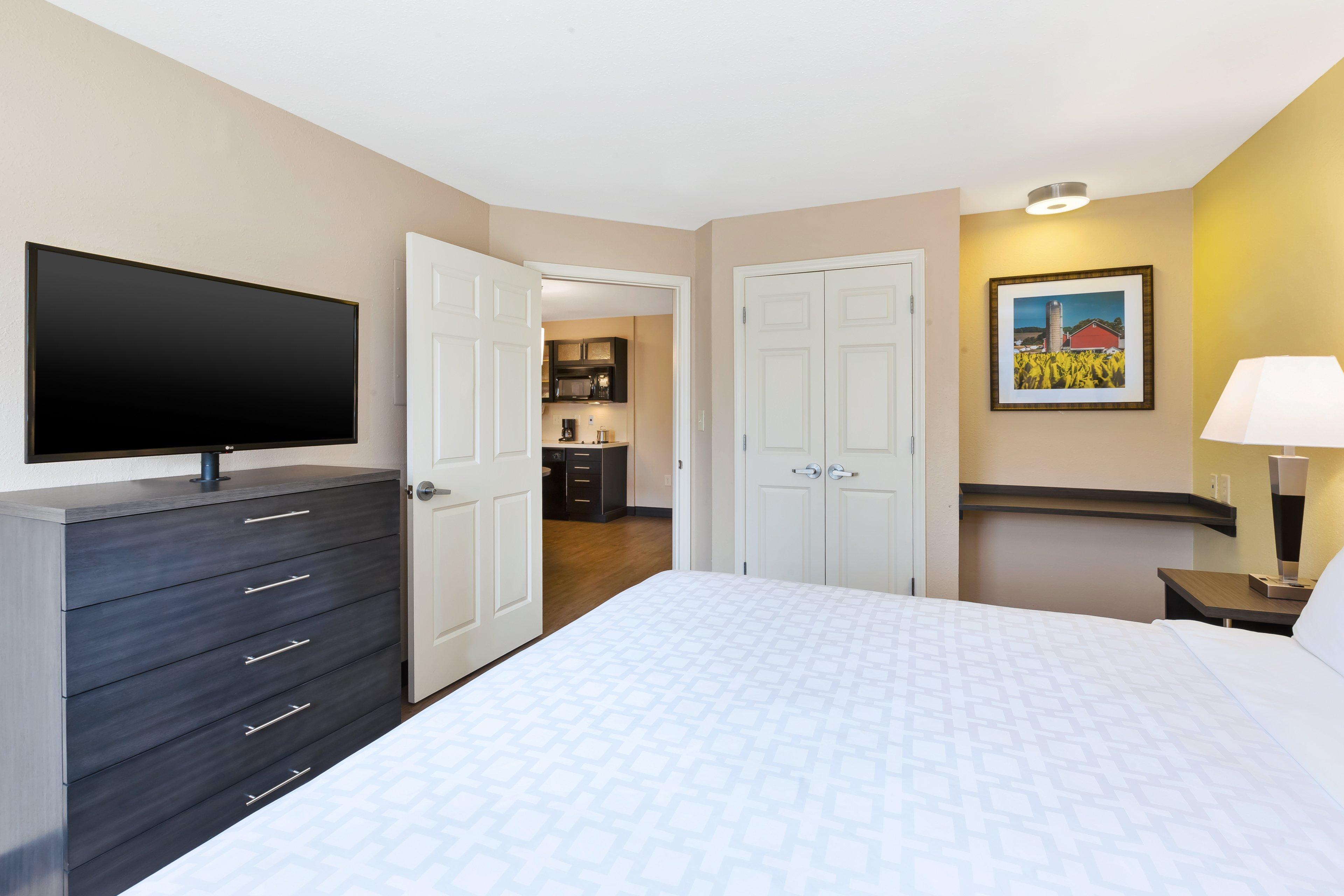 Candlewood Suites Rocky Mount By Ihg Exterior photo