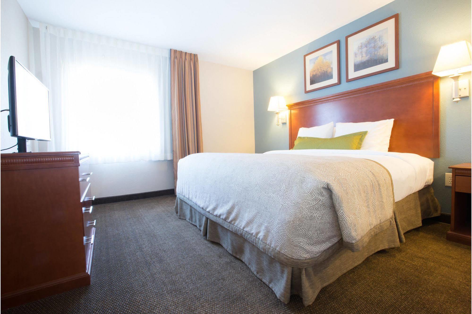 Candlewood Suites Rocky Mount By Ihg Exterior photo